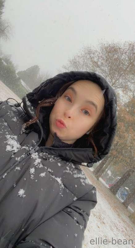 Brrr! I need you to help keep me warm during this blizzard 🥶