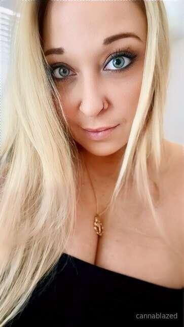 New profile pic… do you like it?