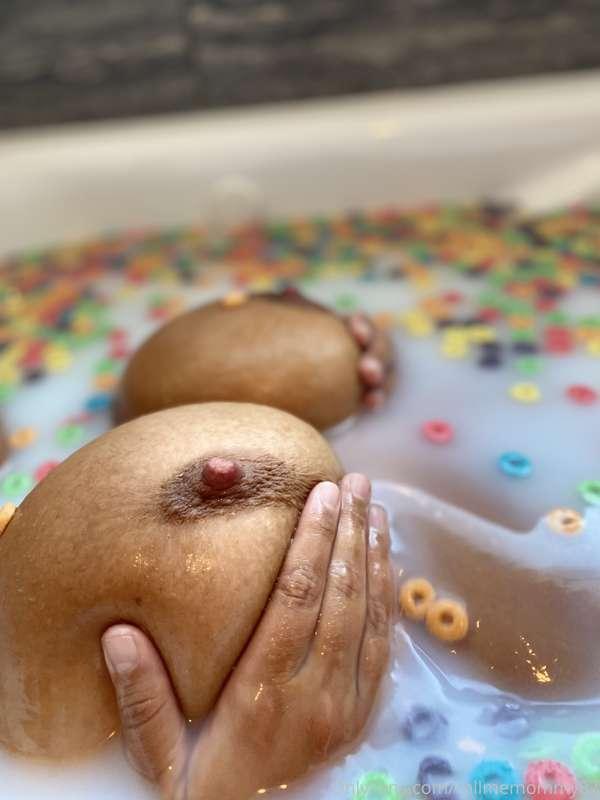 mommy247 image #1