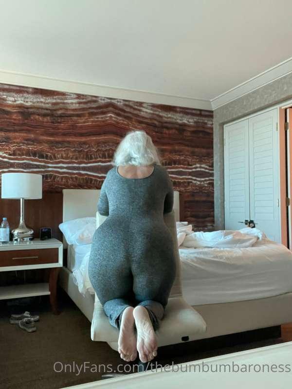 thebumbumbaroness image #3