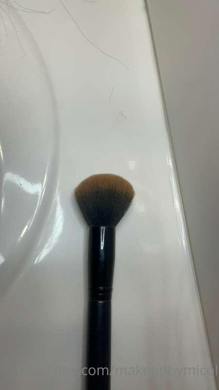 Hi!!!

So to have better looking skin and makeup; you need t..