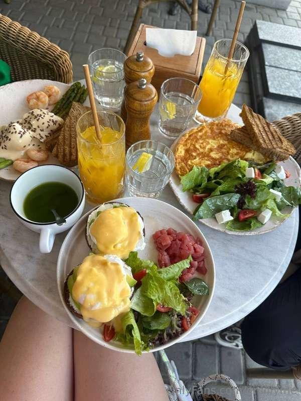 Today I met my friends. I love our meetings. Chatted about b..