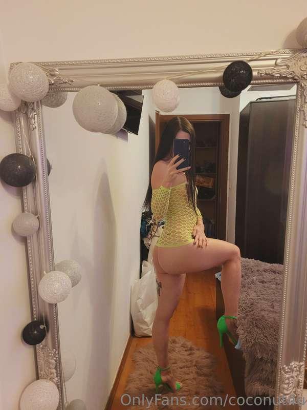 More angles with my green slutty dress🥰