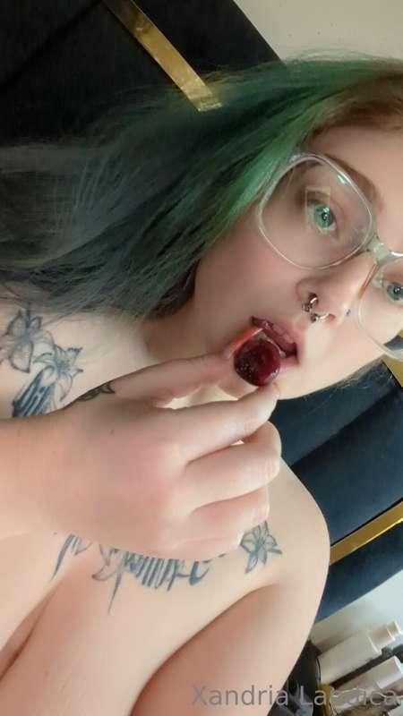 🍒🍒