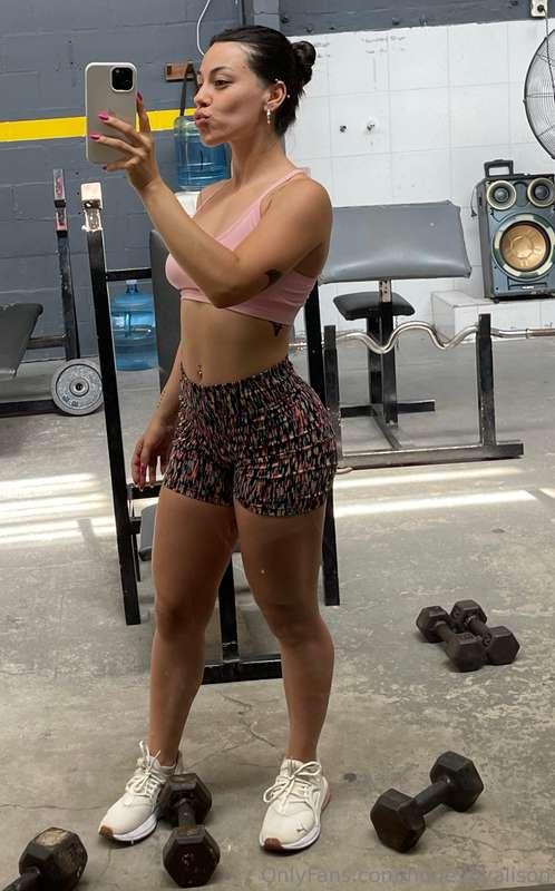 Fat, swollej, hot buttocks 😚🍑🔥