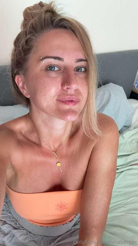 Nimm den Tag nicht so schwer 😍 Es ist doch schönes Wetter ☀️..