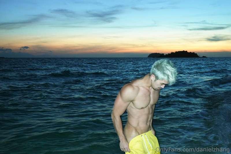 danielzhang image #1