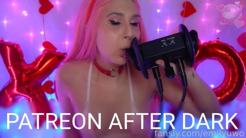 24:05 minutes ♡ Patreon After Dark ♡ February 2024 Valentine's Edition ♡

Your girlfriend gives you a sexy Valentine's Day gift... it includes lots of ear licking, moaning, spitting, body oil, and booty shaking 😏