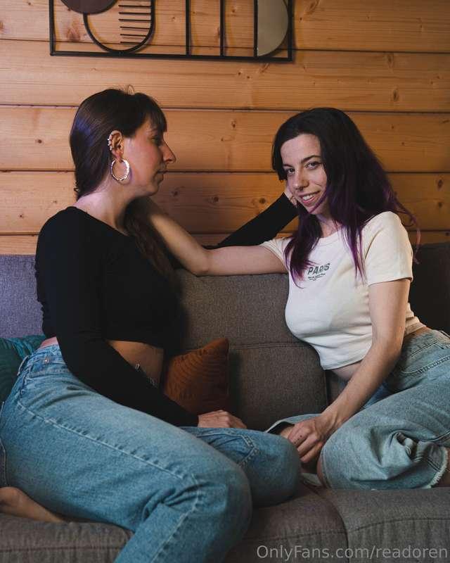 Nous sommes pas adorable toute les deux? Mais un peu trop ha..