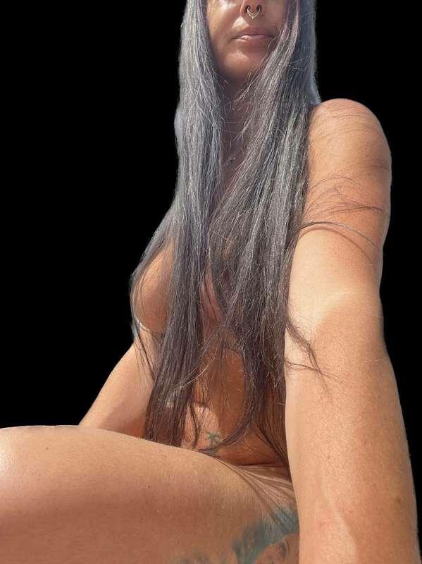 Dirty talk with me here   @gypsymayavip
Looking for free stu..