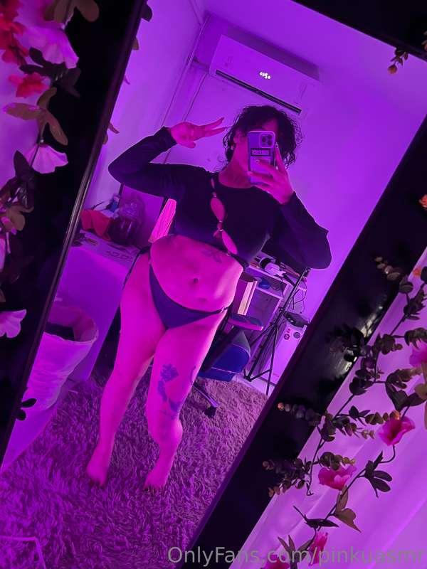 A little sneak peek of this Saturday’s stream on Kick 🥰  Wou..