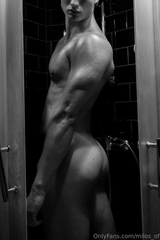 Black and white, but this ass is still turning up the heat. ..