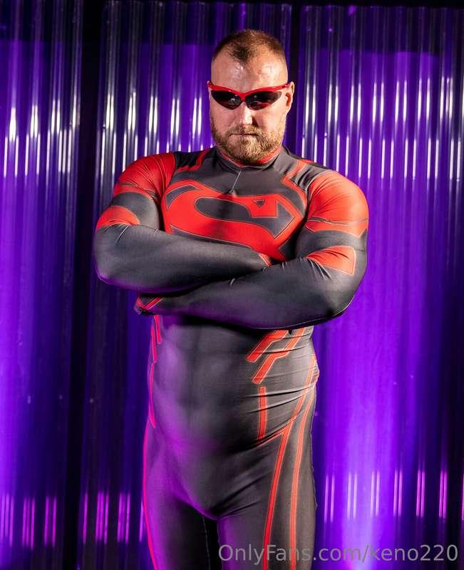 Alt SuperBear costume pix