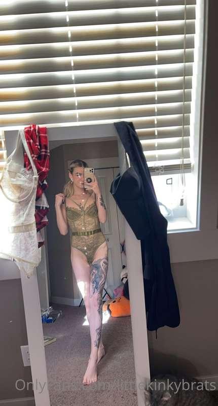 What part of my body do you look at first ? 😜
