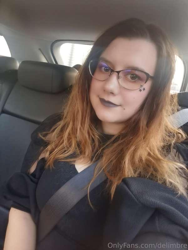 Going to friend's concert! Anyone fancy to buy me a drink? 😁