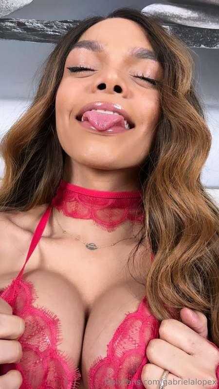 HAPPY FRIDAY DARLING