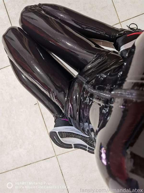 amandalatex image #17