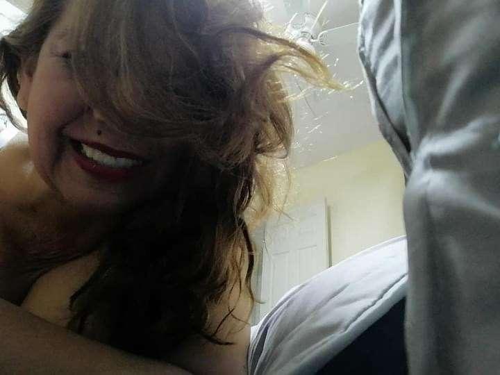 Saludos desde la cama