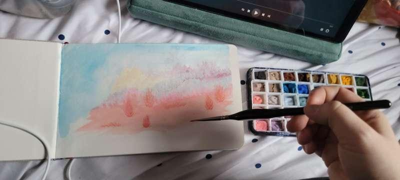 A little painting this morning with my coffee and music 🎶
