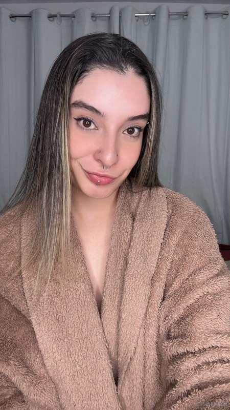 Nothing underneath. Just skin and a little mischief 😘🖤