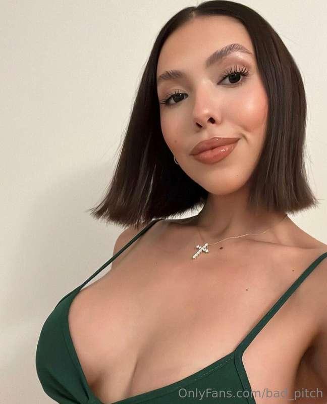 Would you prefer me? 🥰