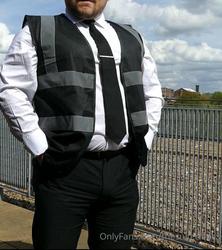 thesuitedboss image #3