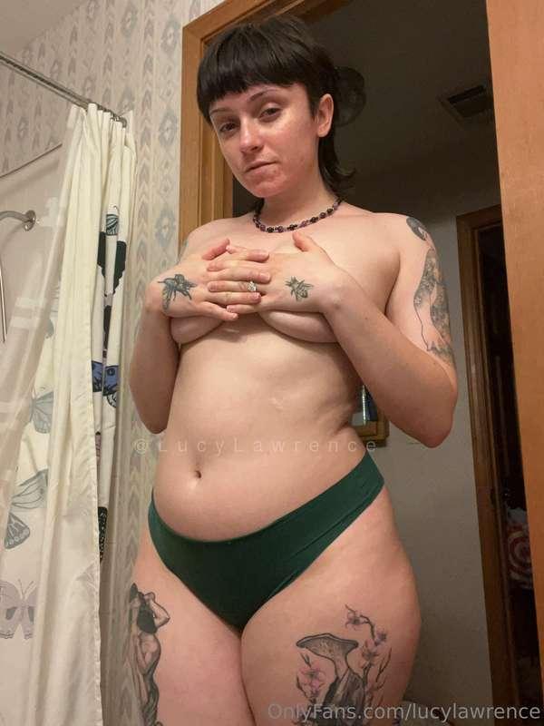 feeling cute tonight ☺️