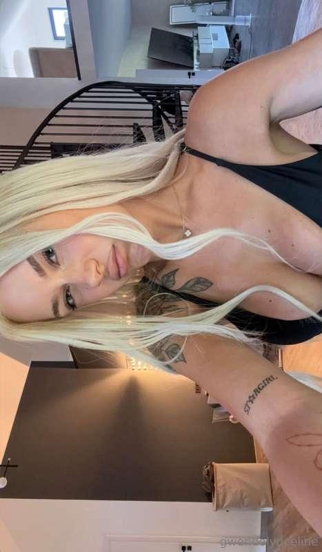 fuck it, send me dick pics rn 😘😘 if yours comes with $5+ tip..