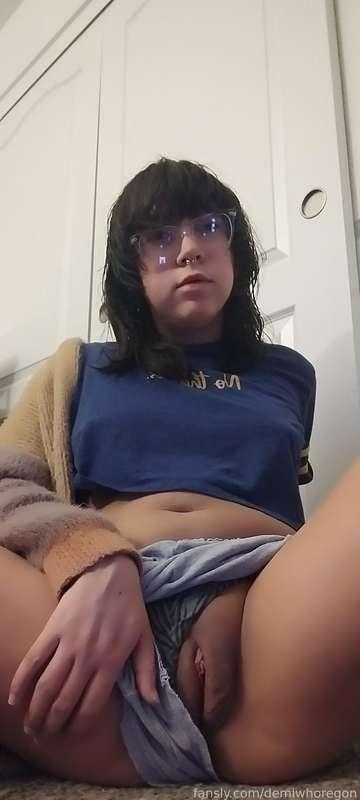 demiwhoregon image #5