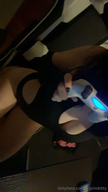 x.grimkitty image #1