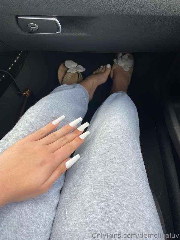 Feet in Auto💕