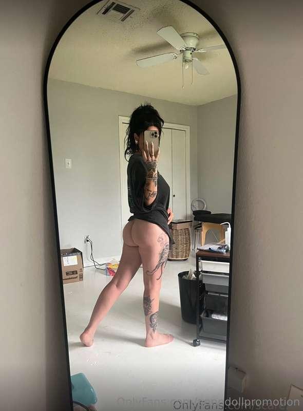 @scarexr0Free to subscribe, posts every day, live streams wo..