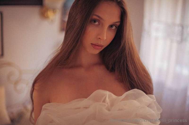 Angel in white, don't you think? 🤍