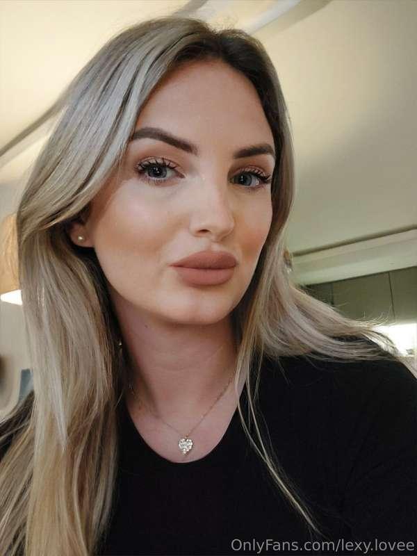 Am I in your weekend plans😊🫦😘?