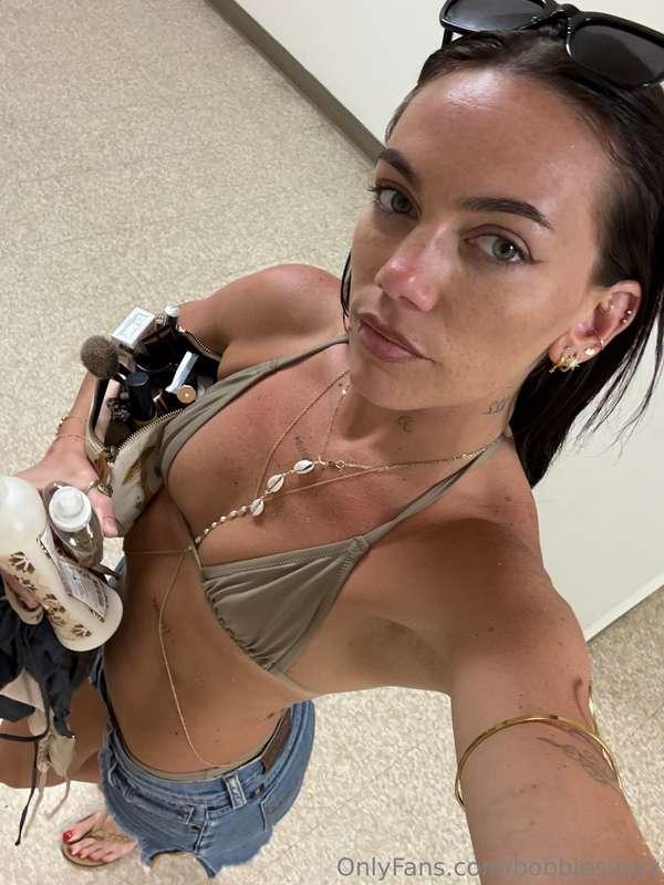 Go ahead, take your time… I’m worth the long look. 😘