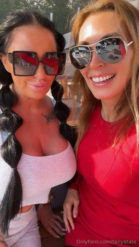 Who else loves @kerrylouise_xxx as much as I do?! ❤️😍