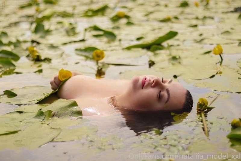 the last hot days of summer, are you waiting for autumn?