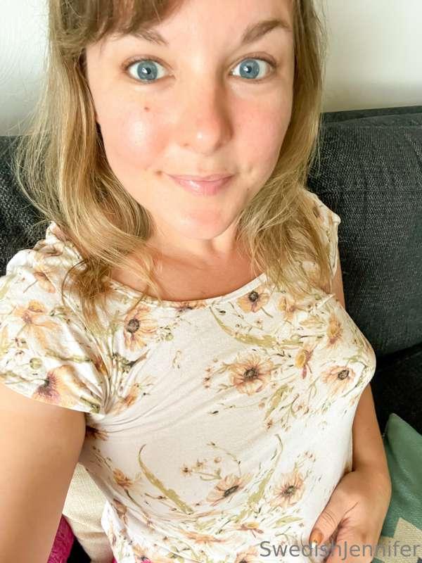 All natural today! 🥰 been to the gym, done laundry and editi..