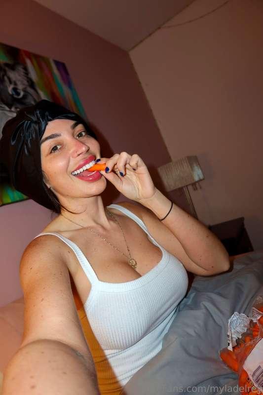 Slipping into bed, satin wrap on, skin bare… just missing yo..