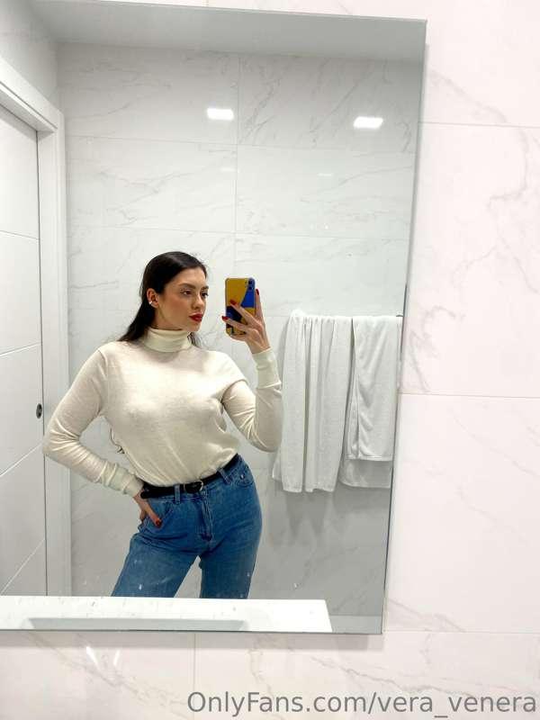 Booked and busy 🧚🏼‍♀️