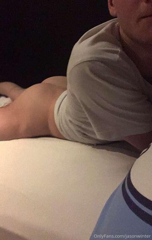 🍑 BOOTY PIC
