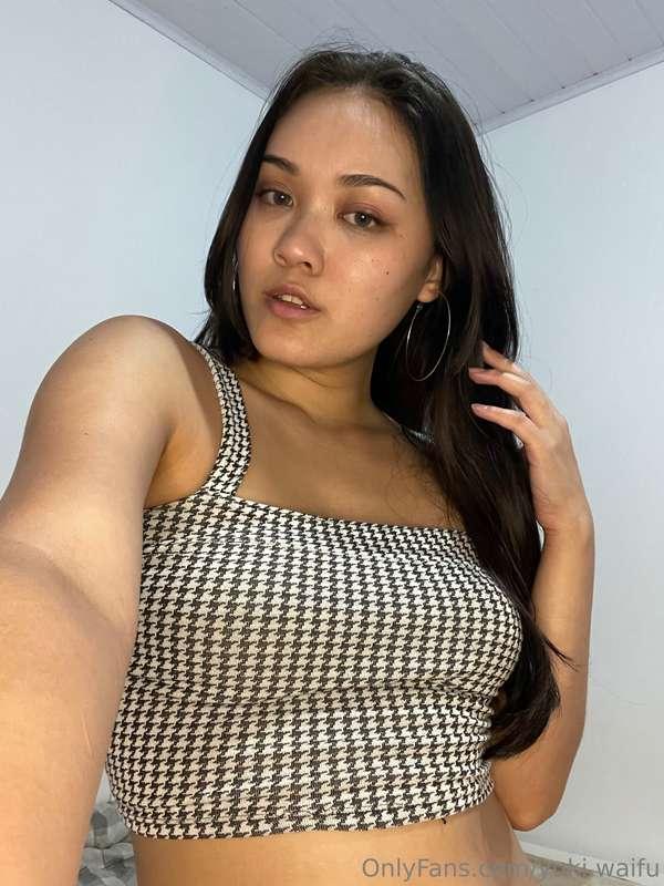 . What’s the weirdest place you’ve had sex 🌚?