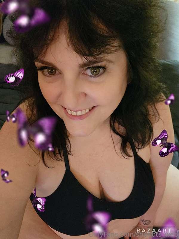 Feelin sexy in this black 2 piece