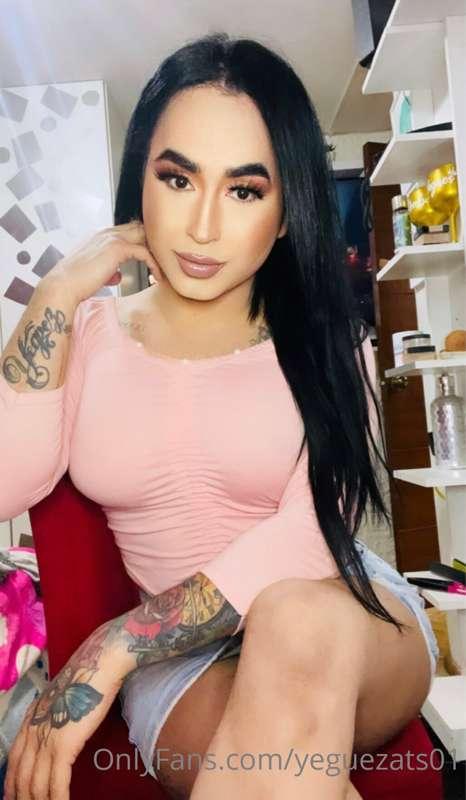 I AM YOUR GODDESS GIVE ME A LIKE 😍😍😍😍😍❤️ @yeguezats01