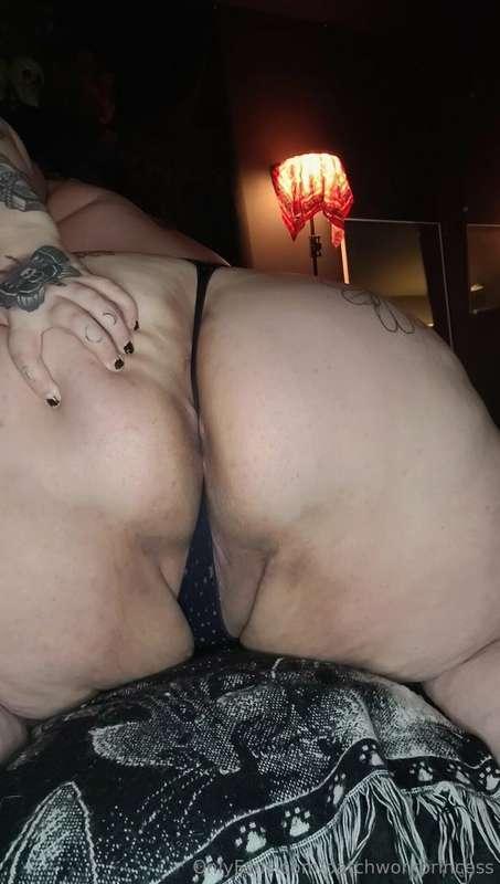 It's my birthday week 🎉🥳
I'm going to be offering discounts ..