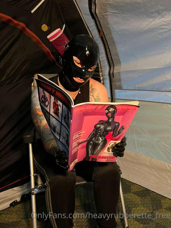 Reading material on holidays