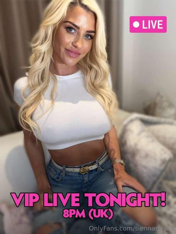 Im going live on my VIP page tonight! If you subscribe my VI..