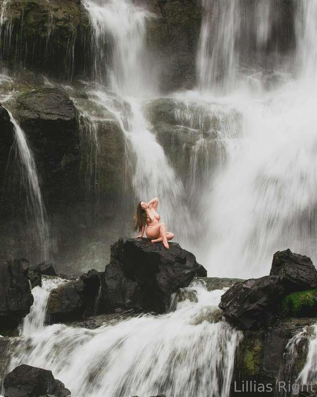How my pussy felt this morning..

Photo by @corwinprescott