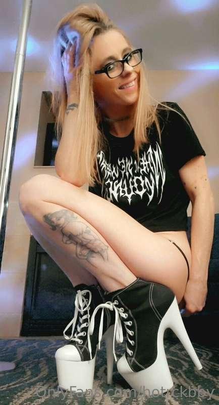 girlfromtherockshow image #3