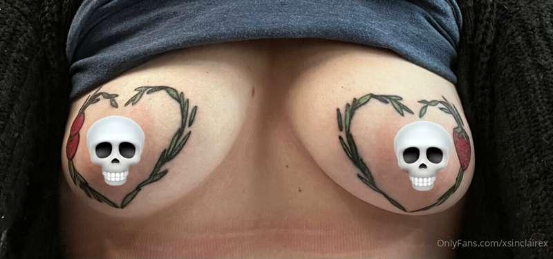 🍒Got my tits tatted. 🍓